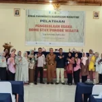 40 Pelaku Usaha di Wakatobi Dilatih Tata Kelola Homestay 40 Pelaku Usaha di Wakatobi Dilatih Tata Kelola Homestay