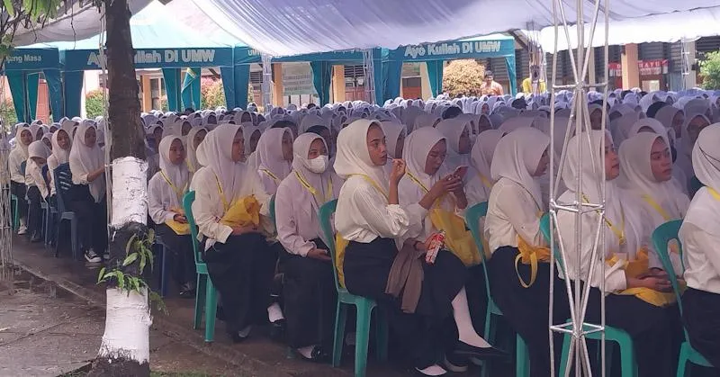 910 Mahasiswa Baru UMW Kendari Ikuti PKKMB, Ini Pesan Rektor 