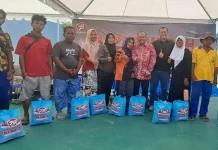 HUT TNI Ke-78, ANTAM Berpartisipasi dalam Bazar Murah di Mako Pangkalan Angkatan Laut Kendari HUT TNI Ke-78, ANTAM Berpartisipasi dalam Bazar Murah di Mako Pangkalan Angkatan Laut Kendari