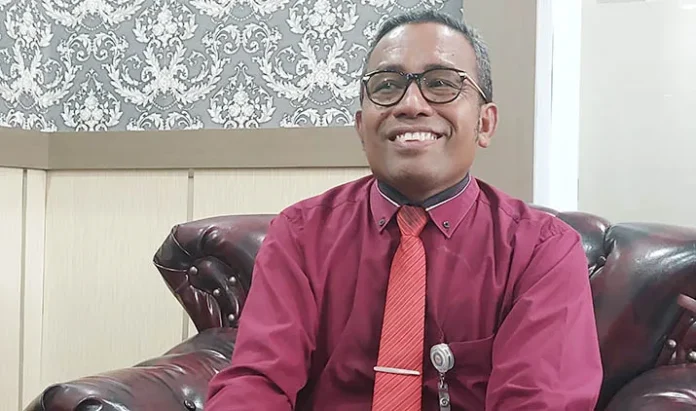 Ketua Asosiasi Provinsi (Asprov) Persatuan Sepak Bola Seluruh Indonesia (PSSI) Sultra, Muhammad Zamrun Firihu