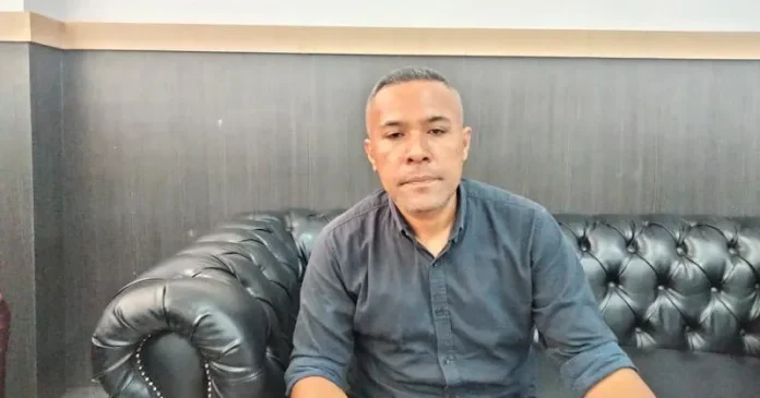 Rajab Jinik Minta Masyarakat Kendari Lapor ke DPRD Jika Terdampak Kekeringan