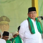 Pj Gubernur Sultra Minta Santri Berkontribusi untuk Pembangunan Daerah Pj Gubernur Sultra Minta Santri Berkontribusi untuk Pembangunan Daerah