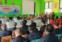 Pj Bupati Konawe Janji Tindak Lanjuti Keluhan Kepala Sekolah Pj Bupati Konawe Janji Tindak Lanjuti Keluhan Kepala Sekolah