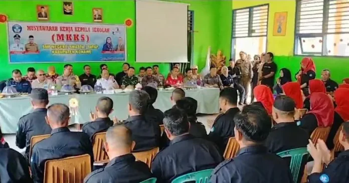 Pj Bupati Konawe Janji Tindak Lanjuti Keluhan Kepala Sekolah