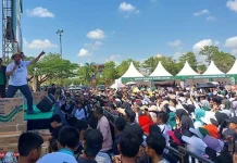 Jalan Sehat KAHMI Dihadiri Ribuan Peserta, Kepemimpinan Ruksamin Dipuji Jalan Sehat KAHMI Dihadiri Ribuan Peserta, Kepemimpinan Ruksamin Dipuji