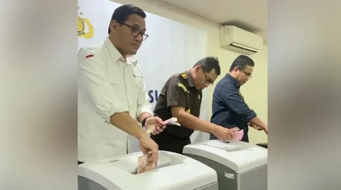 BI Sultra Musnahkan 1.293 Lembar Uang Palsu