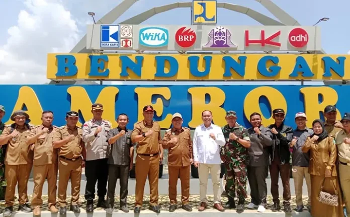 Pj Bupati Konawe Kunjungi Bendung Ameroro, Tuntaskan Proses Pembayaran Ganti Rugi Lahan Genangan