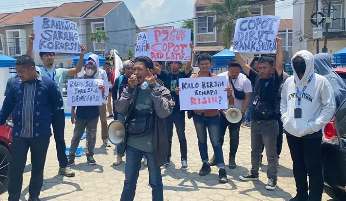 Jurnalis di Kendari Minta Pj Gubernur Copot Dirut Bank Sultra