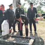 Peringati Hari Pahlawan ke-78, Pj Bupati Konawe Beri Bantuan pada 56 Veteran dan Wakawuri