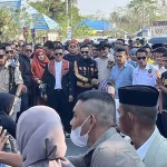 Dimeriahkan Fildan, Masyarakat Padati Silaturahmi Akbar Bakal Calon Bupati Mubar Dimeriahkan Fildan, Masyarakat Padati Silaturahmi Akbar Bakal Calon Bupati Mubar