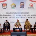 Inisiasi Deklarasi Pemilu Damai, Ini Pesan Pj Gubernur Sultra Inisiasi Deklarasi Pemilu Damai, Ini Pesan Pj Gubernur Sultra