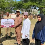 258 Pelajar dan Mahasiswa di Mubar Terima Beasiswa Prestasi 258 Pelajar dan Mahasiswa di Mubar Terima 258 Pelajar dan Mahasiswa di Mubar Terima Beasiswa Prestasi