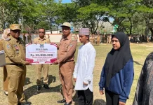 258 Pelajar dan Mahasiswa di Mubar Terima Beasiswa Prestasi 258 Pelajar dan Mahasiswa di Mubar Terima 258 Pelajar dan Mahasiswa di Mubar Terima Beasiswa Prestasi