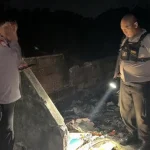 Pemulung Temukan Mayat Bayi Laki-Laki di TPS Poasia Pemulung Temukan Mayat Bayi Laki-Laki di TPS Poasia