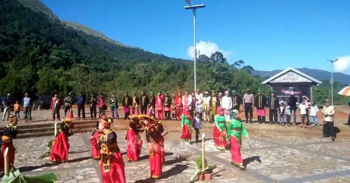 Membersihkan Negeri dari Wabah Lewat Tarian Lumense