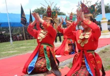 Tari Mondotambe di Kendari, Bentuk Penghormatan pada Tamu Tari Mondotambe di Kendari, Bentuk Penghormatan pada Tamu