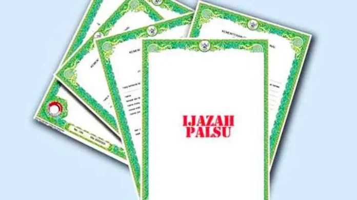 Ilustrasi ijazah palsu