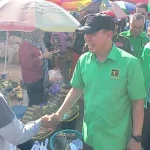 ASR Pimpin Caleg PPP Blusukan di 3 Pasar Tradisional Kendari ASR Pimpin Caleg PPP Blusukan di 3 Pasar Tradisional Kendari