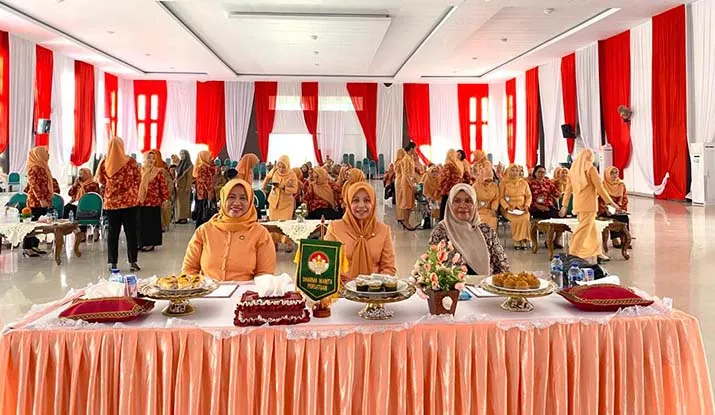 Lomba MC Meriahkan HUT DWP Koltim ke-24