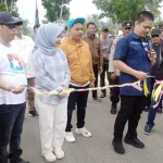Kado Akhir Tahun, Bupati Koltim Resmikan Jalan Polipolia-Tokai Kado Akhir Tahun, Bupati Koltim Resmikan Jalan Polipolia-Tokai