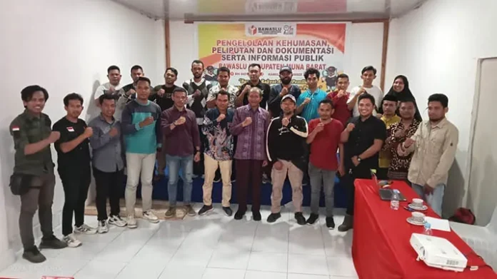 Bawaslu Mubar Ajak Awak Media Ikut Awasi Pemilu Serentak 2024