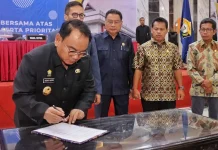 APBD 2024 Sultra Disetujui Rp4,9 Triliun APBD 2024 Sultra Disetujui Rp4,9 Triliun