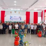 Pemda Koltim Salurkan Bantuan TKM kepada 32 Kelompok Kerja Pemda Koltim Salurkan Bantuan TKM kepada 32 Kelompok Kerja