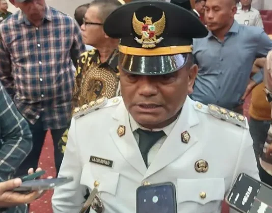 La Ode Butolo Bakal Evaluasi ASN dan Program untuk Mubar pada 2024 La Ode Butolo Bakal Evaluasi ASN dan Program untuk Mubar pada 2024