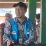 Listrik 24 Jam di Desa Sombano Kaledupa Siap Dinyalakan Manajer Perusahaan Listrik Negara (PLN) Unit Layanan Pelanggan (ULP) Wangiwangi, Muhammad Ryan Hidayat Yamin