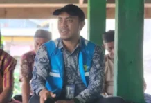 Listrik 24 Jam di Desa Sombano Kaledupa Siap Dinyalakan Manajer Perusahaan Listrik Negara (PLN) Unit Layanan Pelanggan (ULP) Wangiwangi, Muhammad Ryan Hidayat Yamin