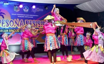 Filosofi Berladang dalam Tari Motasu Filosofi Berladang dalam Tari Motasu