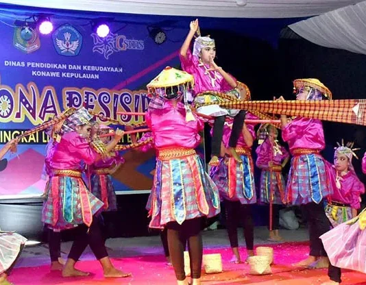 Filosofi Berladang dalam Tari Motasu Filosofi Berladang dalam Tari Motasu