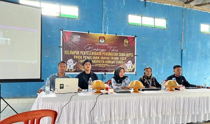 Jelang Pemilu 2024, PPK Lasolo Gelar Bimtek untuk Anggota KPPS