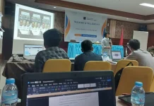 AJI Kendari Latih 20 Jurnalis Atasi Bias Informasi Bagi Kaum Minoritas Jelang Pemilu AJI Kendari Latih 20 Jurnalis Atasi Bias Informasi Bagi Kaum Minoritas Jelang Pemilu