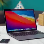7 Keunggulan MacBook Air yang Membuatnya Jadi Pilihan Utama 7 Keunggulan MacBook Air yang Membuatnya Jadi Pilihan Utama
