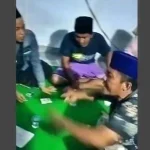Video Viral di Sampang Surat Suara Sudah Tercoblos 02, KPU: Narasi Hoaks Cek Fakta: Beredarnya Foto Amplop Merah Lambang PDI-P dengan Isi Rp.300.000 di Medsos