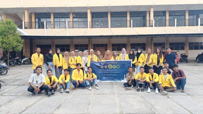UKM Kerohanian Universitas Mandala Waluya Kendari Berbagi Bantuan Sosial di Bulan Ramadhan
