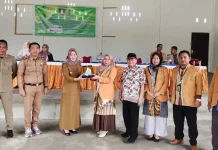 UMW Kendari Tarik 548 Mahasiswa KKN Tematik di Kecamatan Moramo UMW Kendari Tarik 548 Mahasiswa KKN Tematik di Kecamatan Moramo