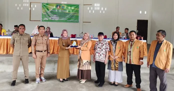 UMW Kendari Tarik 548 Mahasiswa KKN Tematik di Kecamatan Moramo