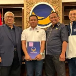 Partai NasDem Berikan Rekomendasi ke La Ode Darwin Maju di Pilkda Mubar Partai NasDem Berikan Rekomendasi ke La Ode Darwin Maju di Pilkda Mubar