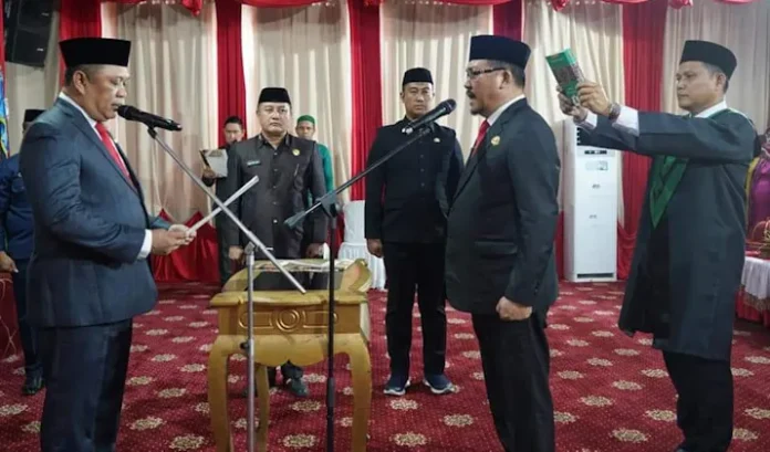 Ruksamin Lantik Sekda Definitif Konawe Utara