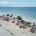 Pantai Seindah Mutiara di Buton Tengah Pantai Seindah Mutiara di Buton Tengah