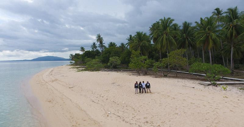 Pemandangan Alam Nan Eksotis Pantai Kampa yang Bikin Rindu