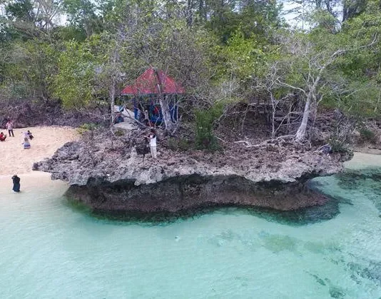 Pemandangan Alam Nan Eksotis Pantai Kampa yang Bikin Rindu Pemandangan Alam Nan Eksotis Pantai Kampa yang Bikin Rindu