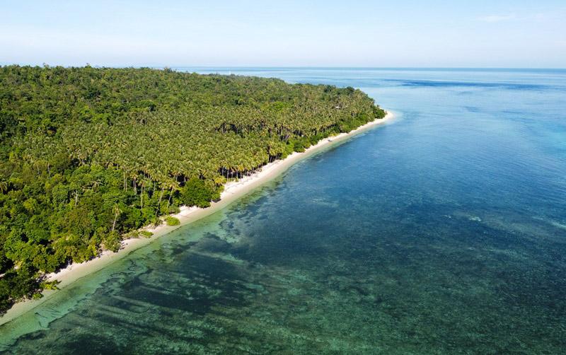 Pemandangan Alam Nan Eksotis Pantai Kampa yang Bikin Rindu