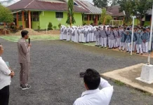 Kadis Dikbud Sultra Lakukan Sidak ke SMA 1 Lasolo