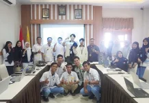 UMW Kendari Gelar Pelatihan Video Editing dan Desain Grafis UMW Kendari Gelar Pelatihan Vidio Editing dan Desain Grafis