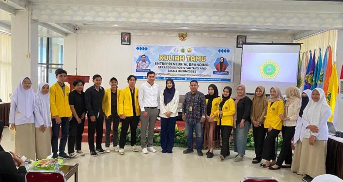 UKM Kolaborasi dengan HMPS S1 Kewirausahaan UMW Kendari Gelar Kuliah Tamu