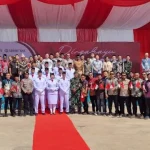 Upacara HUT RI ke-79 di PT OSS Bernuansa Kartini dan Karyawan Gunakan Batik Upacara HUT RI ke-79 di PT OSS Bernuansa Kartini dan Karyawan Gunakan Batik