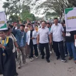 Ribuan Pendukung Kawal Paslon Ruksamin-Sjafei Kahar Daftar ke KPU Provinsi Sultra Ribuan Pendukung Kawal Paslon Ruksamin-Sjafei Kahar Daftar ke KPU Provinsi Sultra